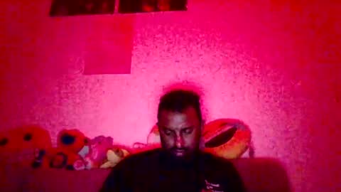 raul2k2 online show from May 27, 11:45 am