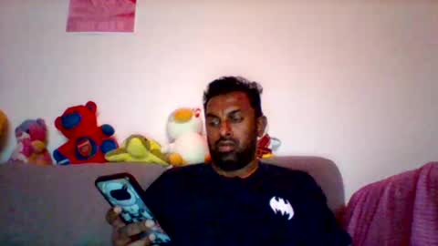 raul2k2 online show from June 7, 8:14 pm