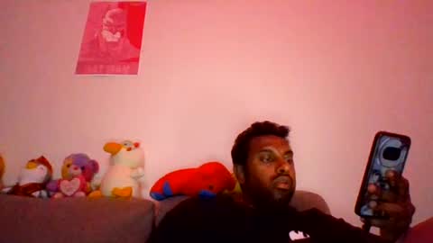 raul2k2 online show from July 4, 4:04 am