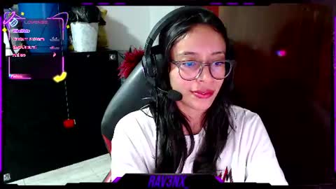  online show from August 3, 4:30 am