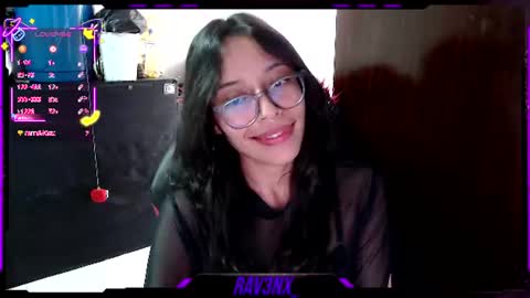   online show from August 9, 8:10 pm