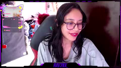   online show from August 13, 8:23 pm