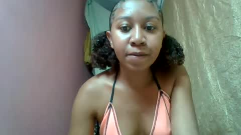 ravelosoma29 online show from August 10, 1:56 pm