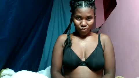 ravelosoma29 online show from August 14, 9:35 am