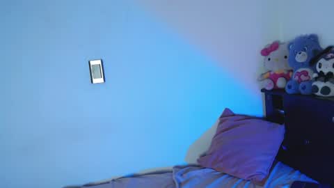 raven__darkness_ online show from August 15, 7:56 am
