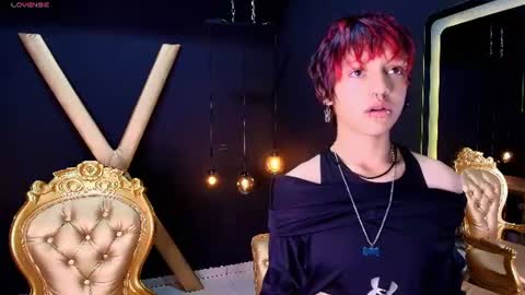 raven_lerofey online show from August 26, 12:56 pm