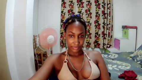 ravenbby online show from August 8, 11:16 pm