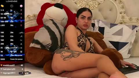 Ravengeisha online show from May 25, 11:23 am