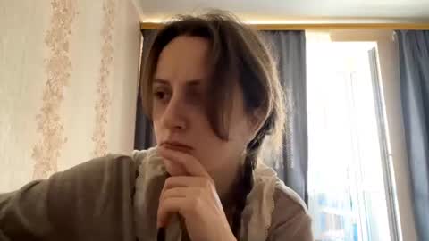 Eva online show from August 10, 11:33 am
