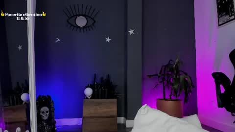 Raven Witch online show from July 29, 11:34 pm