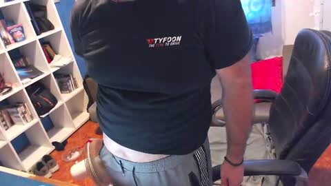 ravingr3d3 online show from August 7, 1:44 pm