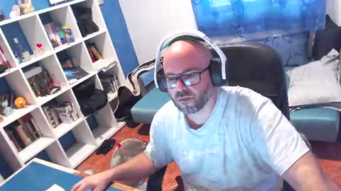 ravingr3d3 online show from August 14, 1:48 pm