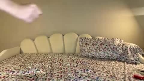 ravyn_nyx online show from August 14, 5:44 am