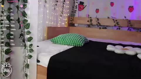 RawStrawberry online show from August 7, 12:43 am