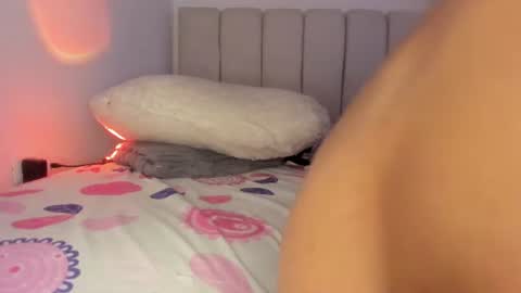  THALIA KIM  online show from August 3, 3:57 am