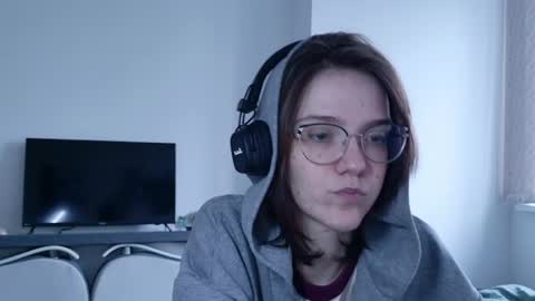 Ray-Ray online show from May 31, 4:31 pm