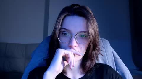 Ray-Ray online show from July 24, 9:07 pm