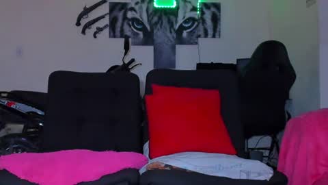 ray_long222 online show from July 17, 4:51 pm