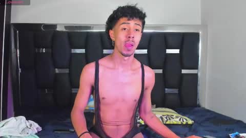 Rayn online show from February 27, 11:57 pm