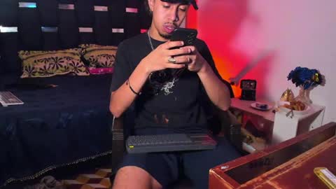 Rayn online show from September 10, 3:00 pm