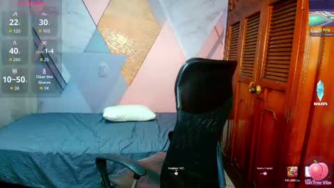 raylin_escobar online show from August 14, 12:25 am
