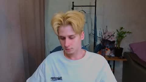 rayondovwson online show from July 9, 5:51 pm