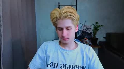 rayondovwson online show from July 12, 6:47 pm