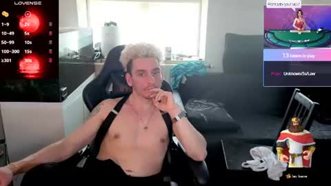 Rayzel online show from July 3, 3:14 pm