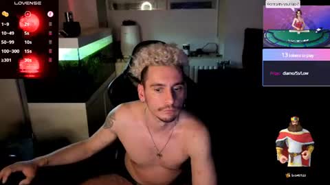 Rayzel White online show from June 30, 12:12 am