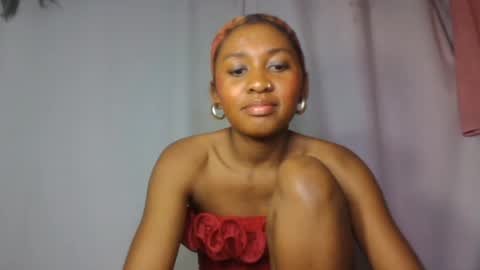 razafindrasoa online show from August 14, 6:00 pm