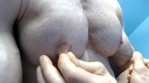 razorramon13 online show from September 1, 12:39 pm