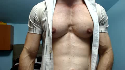 razorramon13 online show from September 5, 4:34 pm