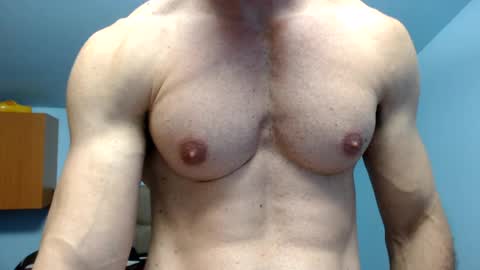 razorramon13 online show from September 8, 9:27 am