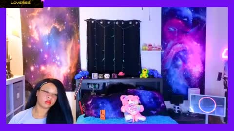 realgoddessdream online show from July 11, 5:35 am