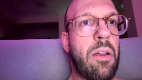 HugeSecret online show from May 9, 3:42 am