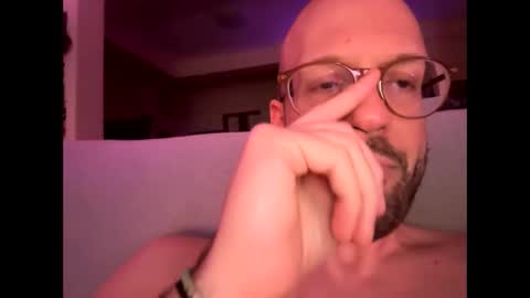 HugeSecret online show from June 8, 1:22 am