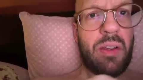 HugeSecret online show from August 31, 10:38 am