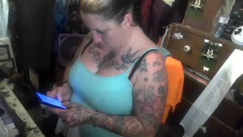 reallyredrum69th online show from August 3, 1:23 am