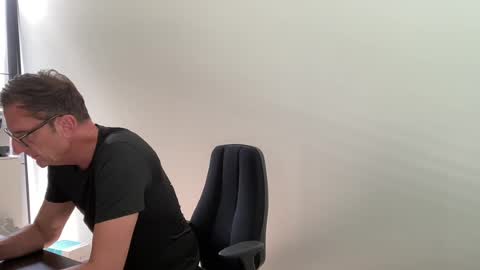 realstuff_ online show from June 22, 2:29 pm