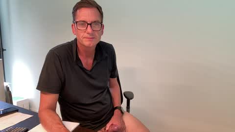 realstuff_ online show from June 23, 2:18 pm