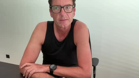 realstuff_ online show from August 3, 11:28 am