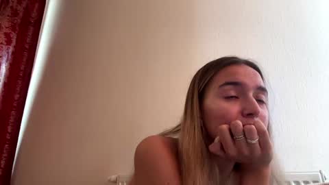 Risa online show from August 15, 6:39 am