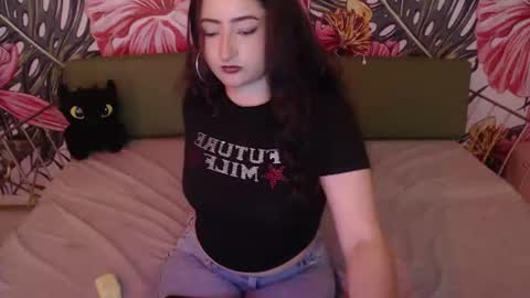 Rebeca dreams online show from August 1, 1:33 am