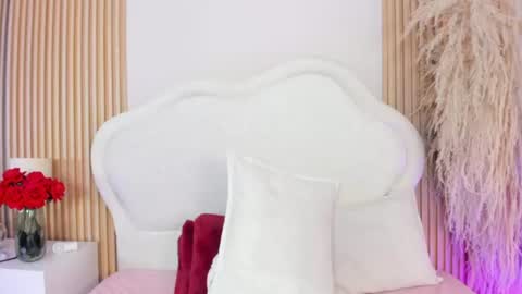rebeca_taylor_ online show from August 14, 6:06 am
