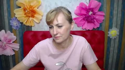 RebecaMarti online show from August 14, 8:40 am