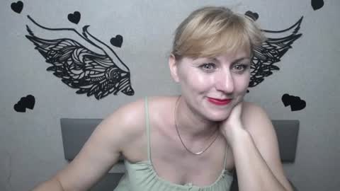 RebecaMarti online show from August 17, 1:05 pm