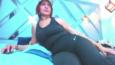 rebeccamitchell_ online show from August 2, 3:52 pm