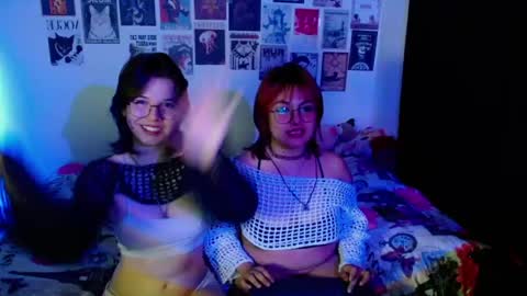red_cherry2 online show from May 17, 6:14 am