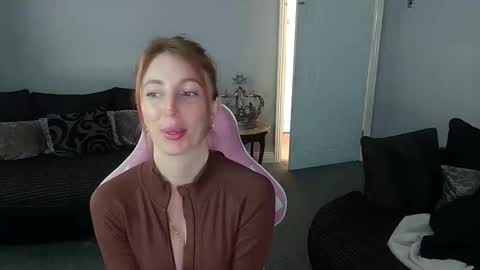Red -  online show from April 28, 1:11 pm