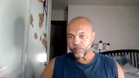 Redbone online show from August 6, 6:40 pm